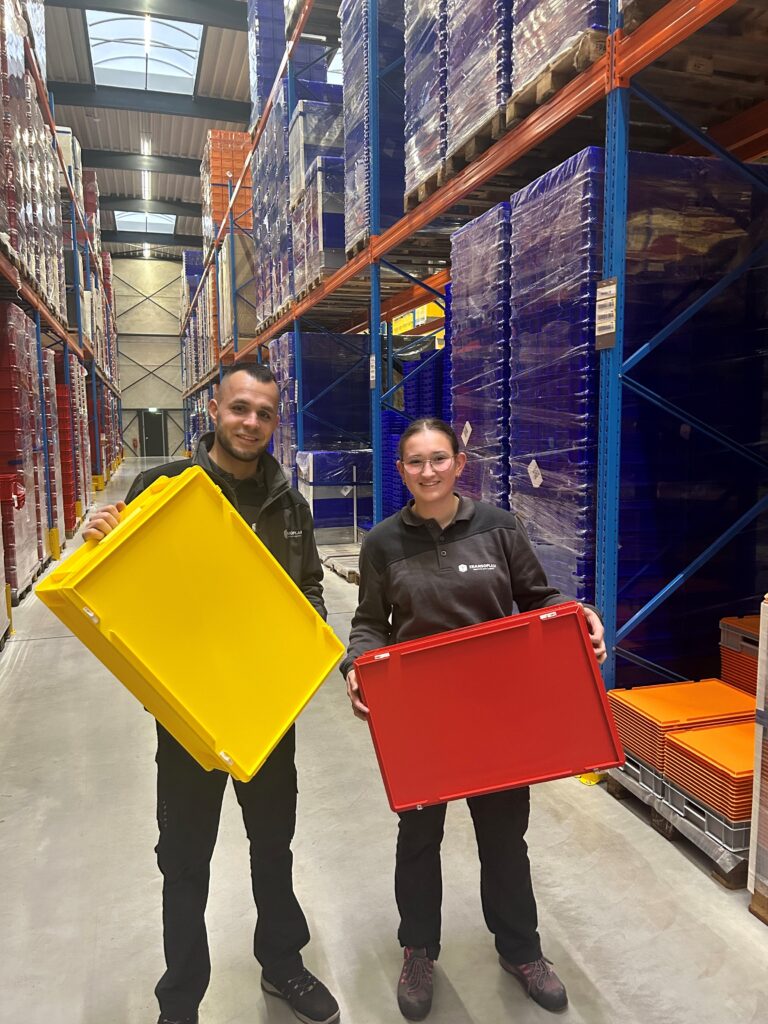 Kunststoffbehälter mit Deckel in vielen Größen und Farben - Transoplastshop